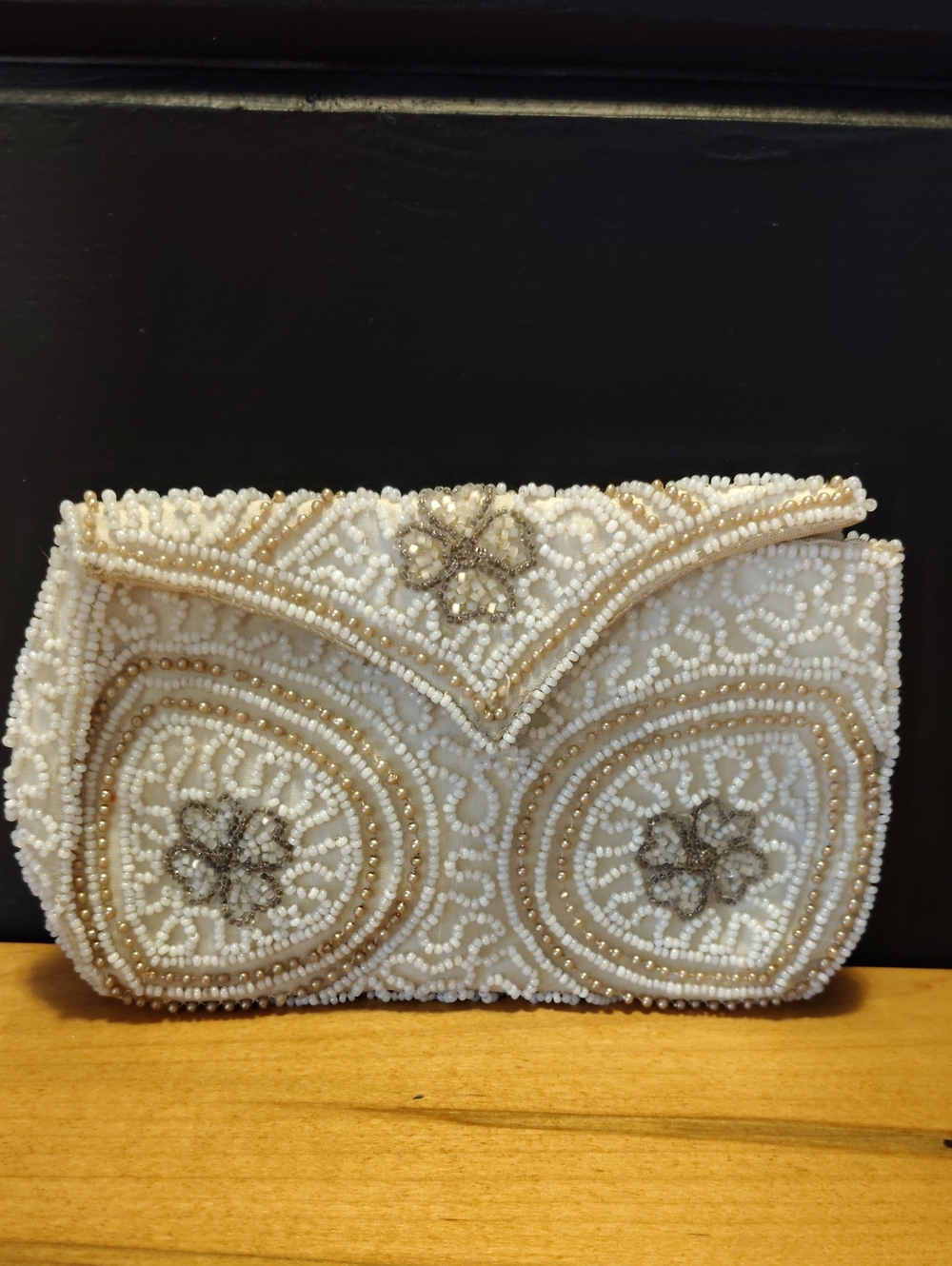 Vintage Belgian Beaded White and Gold Coin Bag With Finger Handle & Snap Closure